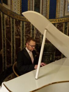 Serenade Keys