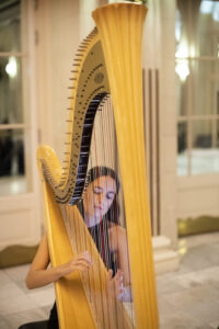 Katarina Harpist