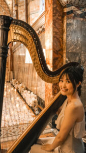 Juliette Harpist