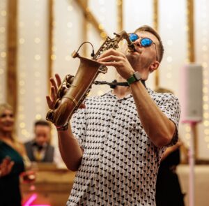 Dommy Sax