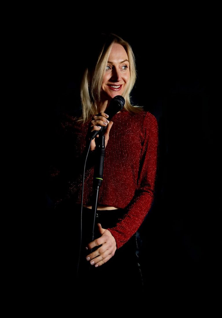 Shelley Sings
