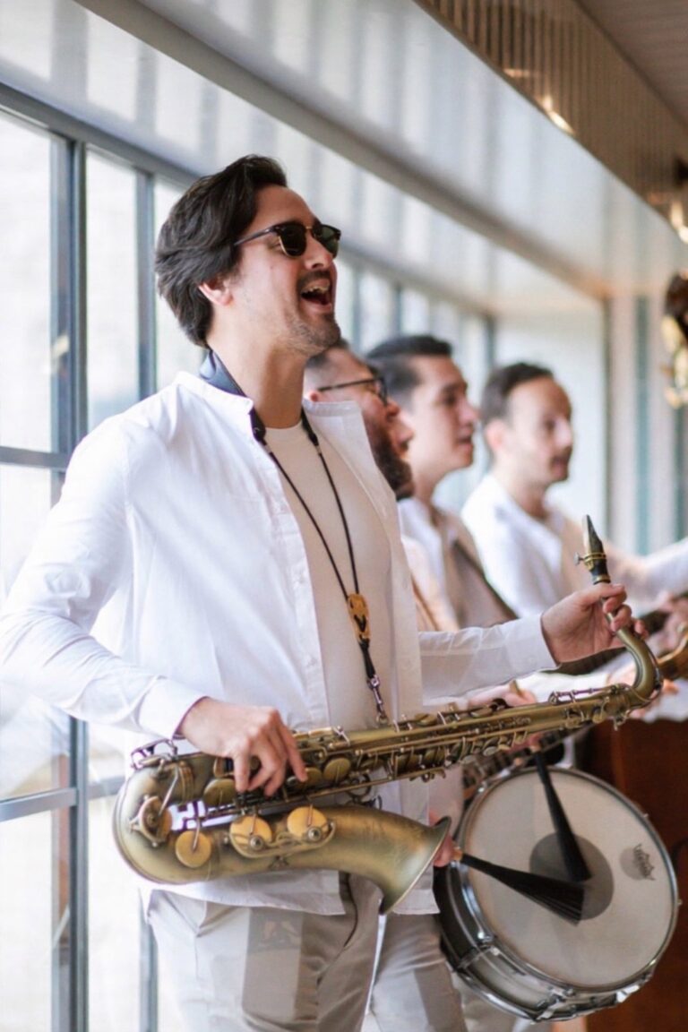 Eclipse Sax